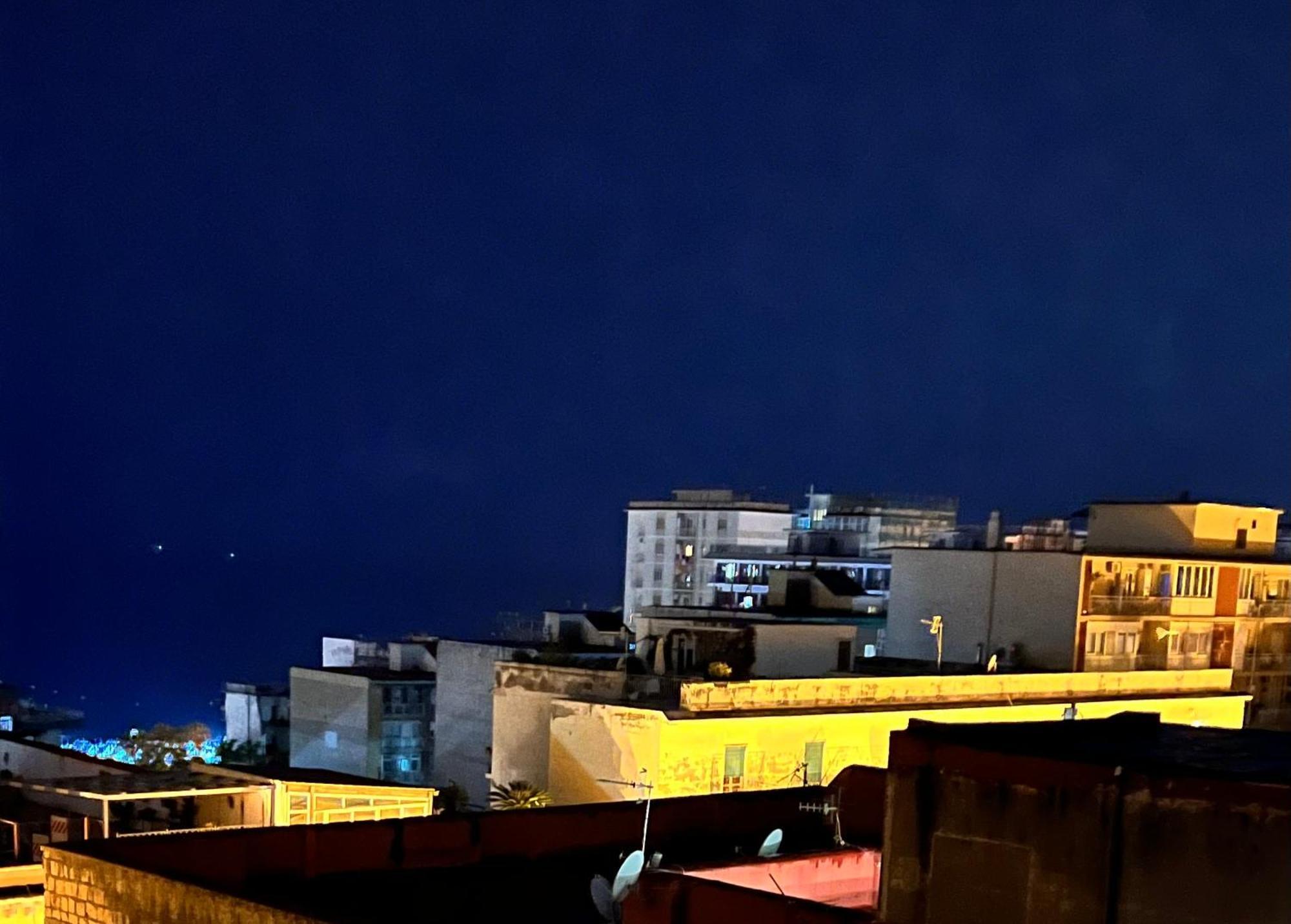 Apartamento Sogno Di Mezza Estate Torre Annunziata Exterior foto