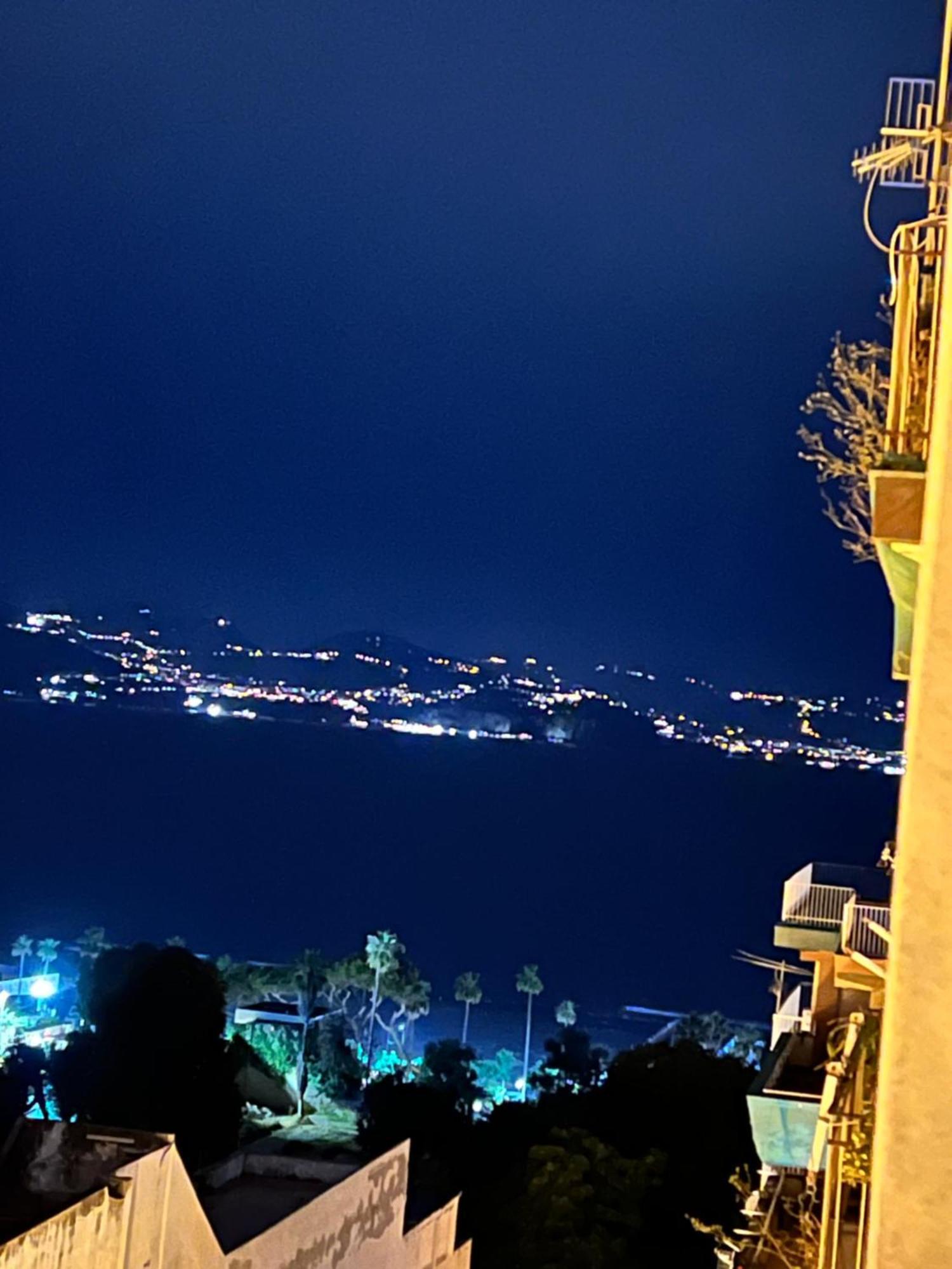 Apartamento Sogno Di Mezza Estate Torre Annunziata Exterior foto